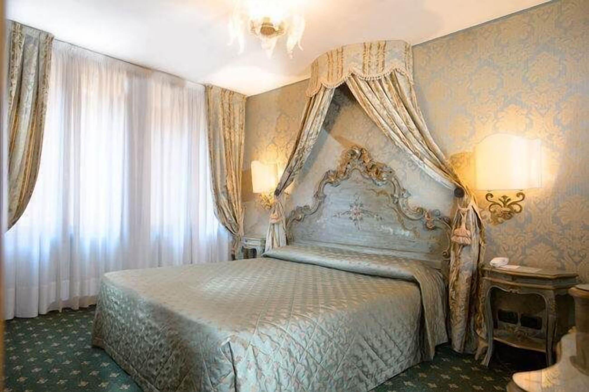 Ca Rialto Venedig