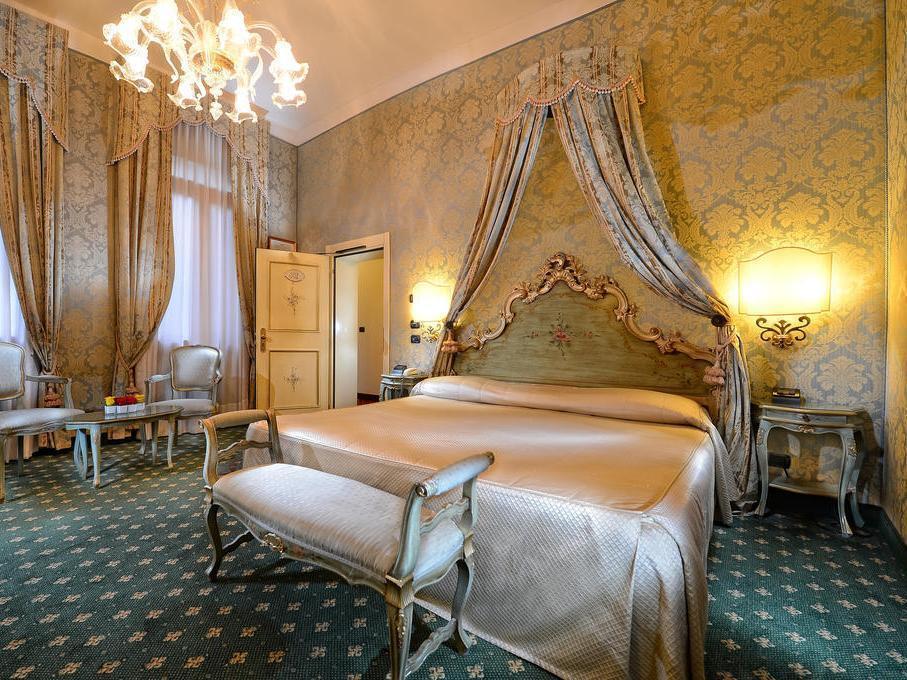 Cà Rialto 3*